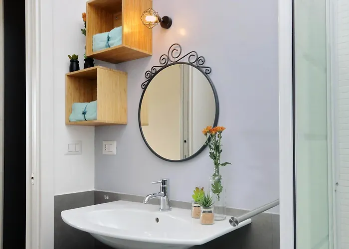 Martas Flat By Domusdimore דירה *